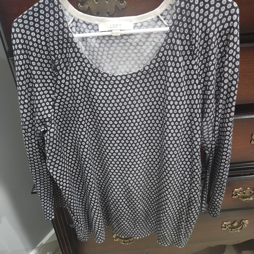 LOFT Monochrome Geometric Blouse